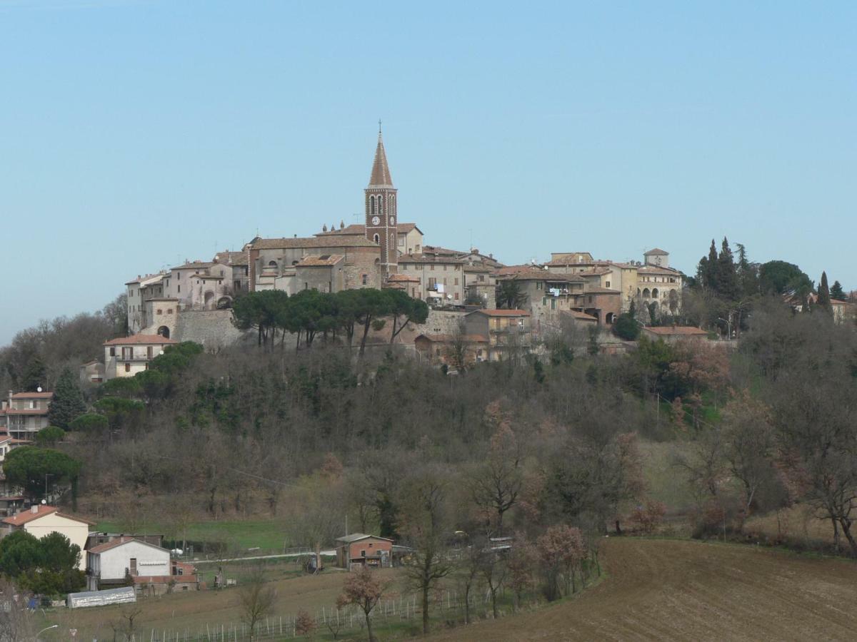 Bilocale Verde Umbria Montecastrilli Kültér fotó